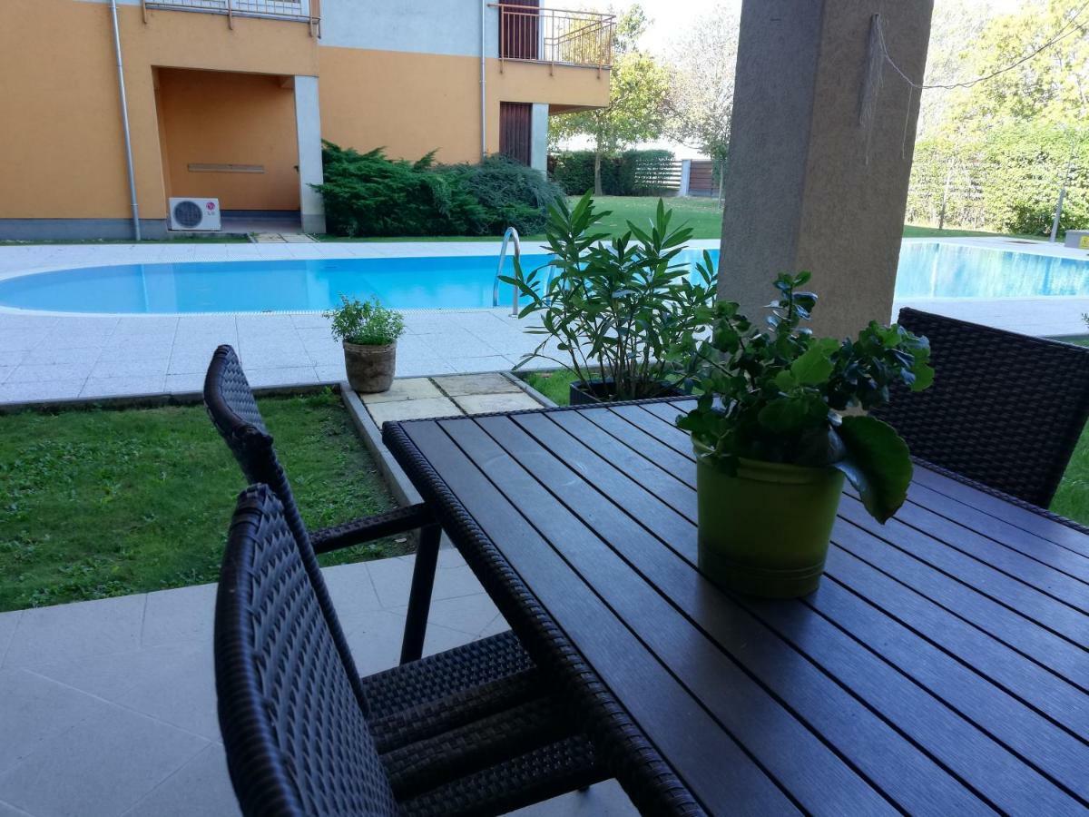 Viktoria Apartmanok Siofok Bagian luar foto